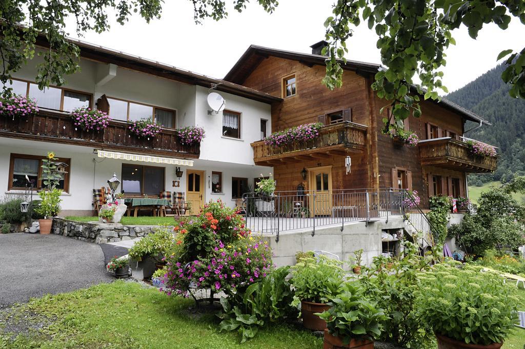 Haus Schoenlechner Gaschurn Exterior photo